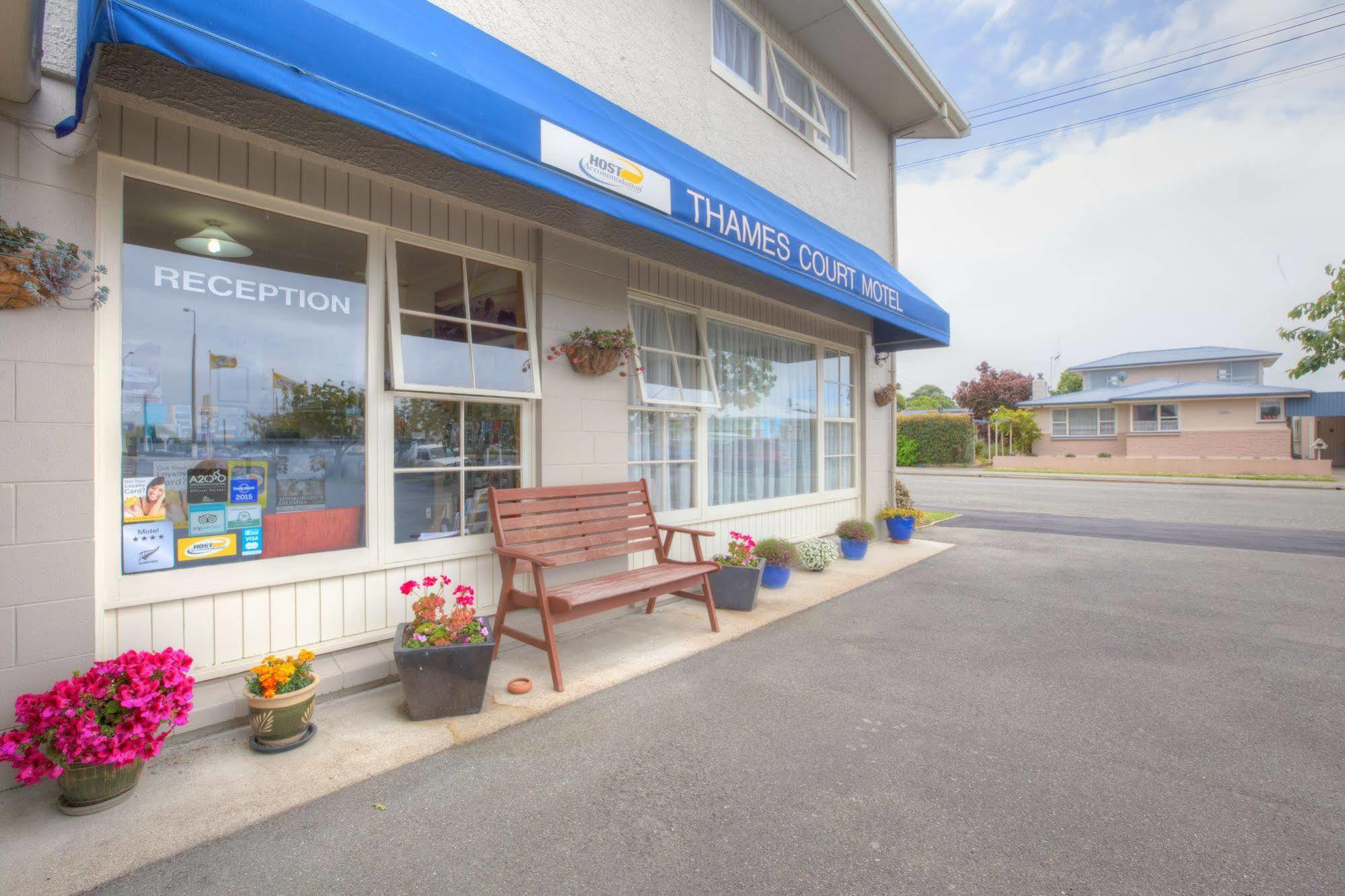 Aaa Thames Court Motel Оамару Экстерьер фото